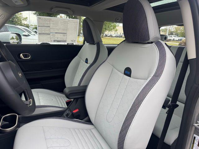 new 2026 MINI Hardtop car, priced at $38,075