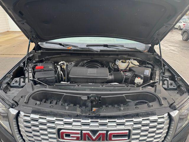 used 2021 GMC Yukon car, priced at $50,990