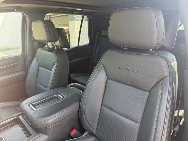 used 2023 GMC Yukon car, priced at $65,787