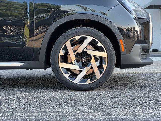 new 2025 MINI Countryman car, priced at $43,275
