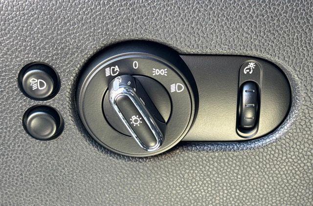 used 2023 MINI Hardtop car, priced at $25,990