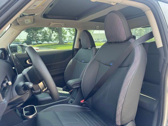 used 2025 MINI Hardtop car, priced at $30,990