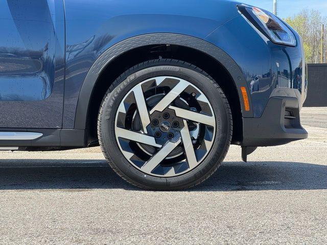 new 2025 MINI Countryman car, priced at $49,395