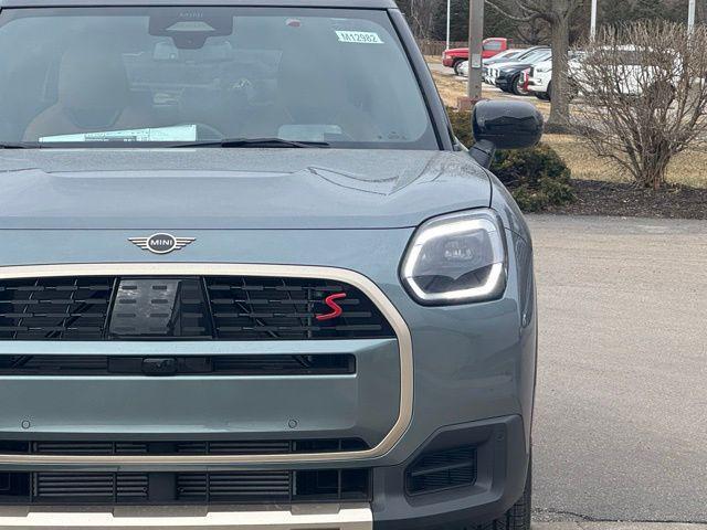 new 2025 MINI Countryman car, priced at $43,275