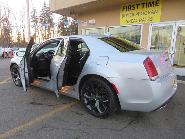 used 2021 Chrysler 300 car, priced at $23,991