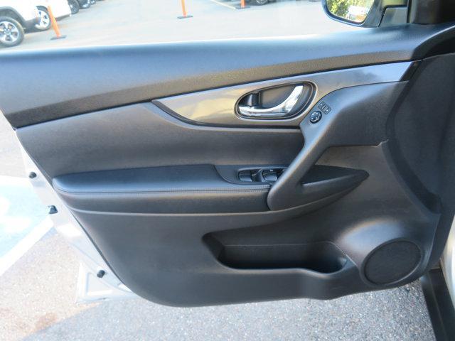 used 2020 Nissan Rogue car, priced at $19,991