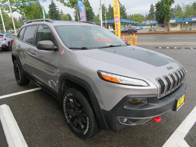 used 2018 Jeep Cherokee car, priced at $18,991