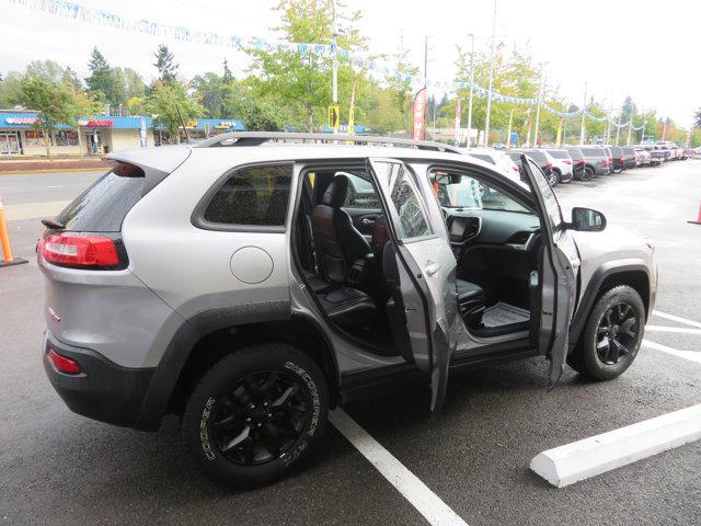 used 2018 Jeep Cherokee car, priced at $18,991