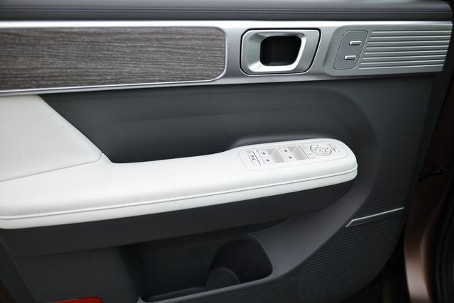 new 2025 Hyundai Santa Fe car, priced at $51,984