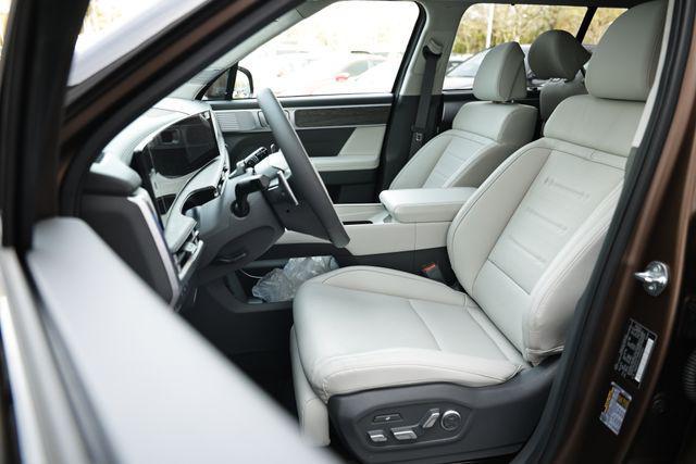 new 2025 Hyundai Santa Fe car, priced at $51,984