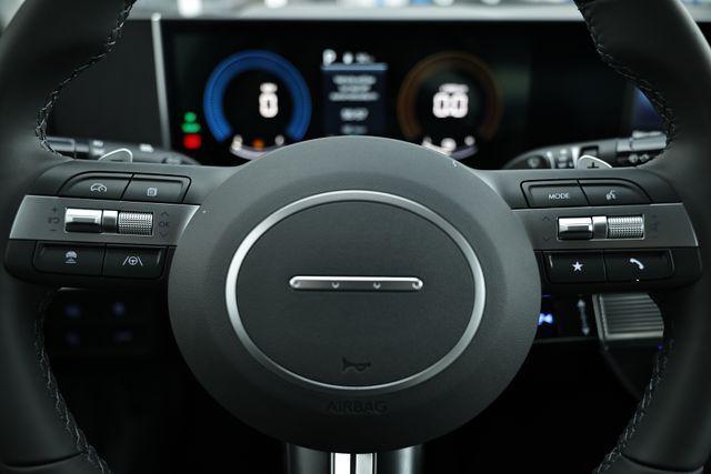 new 2025 Hyundai Sonata Hybrid car, priced at $33,095