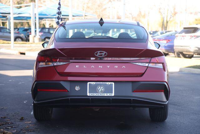 new 2025 Hyundai Elantra car, priced at $25,385