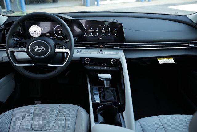 new 2025 Hyundai Elantra car, priced at $28,590