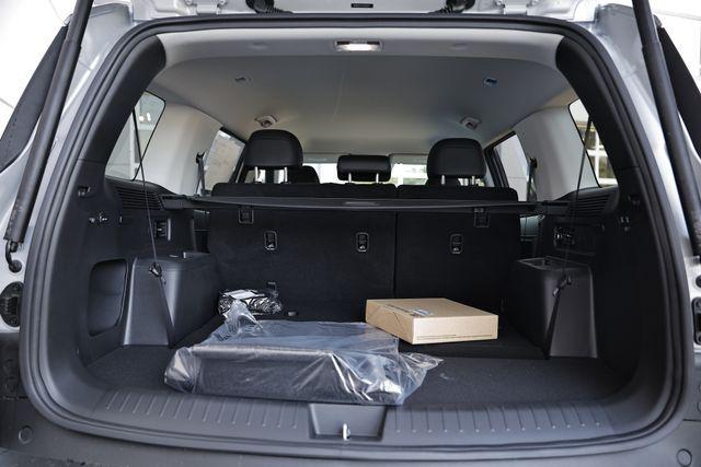new 2025 Hyundai Santa Fe car, priced at $38,985