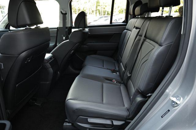 new 2025 Hyundai Santa Fe car, priced at $38,985