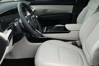 new 2025 Hyundai TUCSON Hybrid car, priced at $38,335