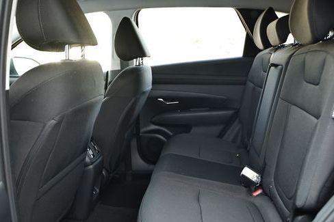 new 2025 Hyundai TUCSON Hybrid car, priced at $35,465