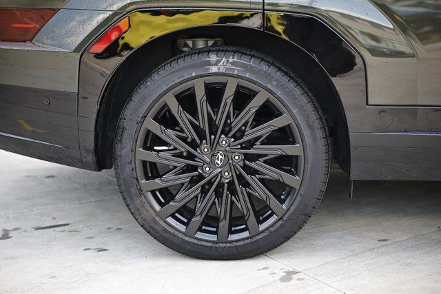 used 2024 Hyundai Santa Fe car, priced at $34,761