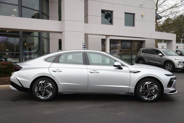 new 2024 Hyundai Sonata car, priced at $32,240