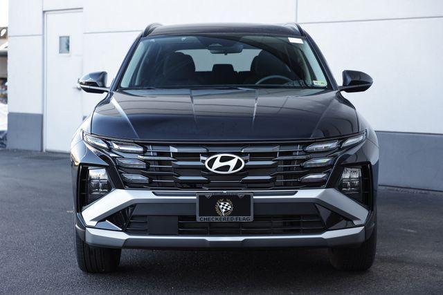 new 2025 Hyundai Tucson car, priced at $33,990