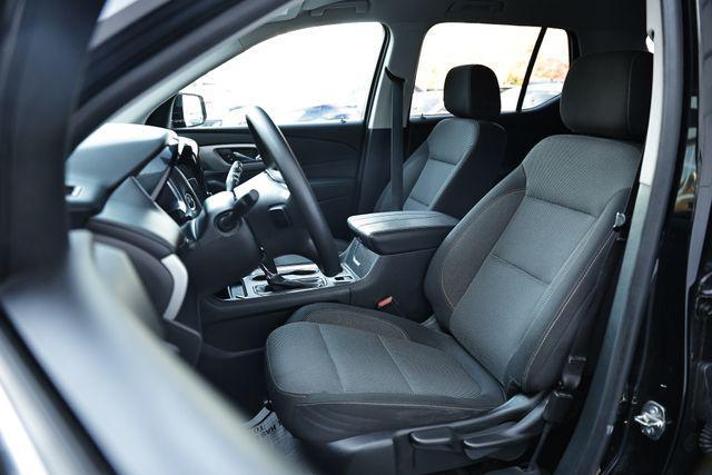 used 2019 Chevrolet Traverse car, priced at $20,313