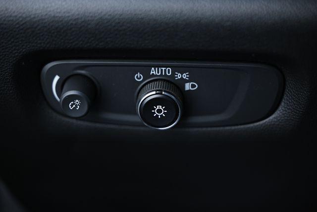 used 2019 Chevrolet Traverse car, priced at $20,313