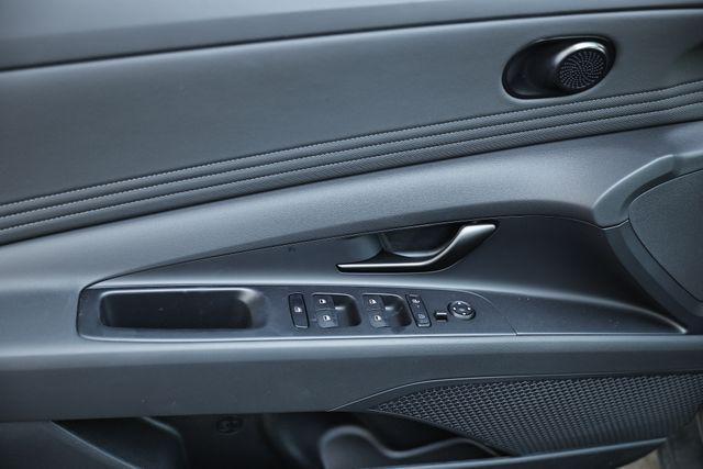 new 2025 Hyundai Elantra car, priced at $29,185