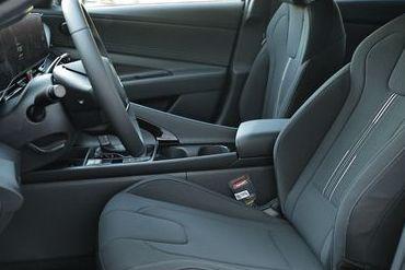 new 2025 Hyundai Elantra car, priced at $29,185