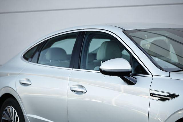 used 2024 Hyundai Sonata Hybrid car, priced at $22,888