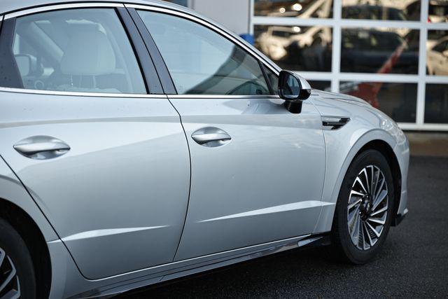 used 2024 Hyundai Sonata Hybrid car, priced at $22,888
