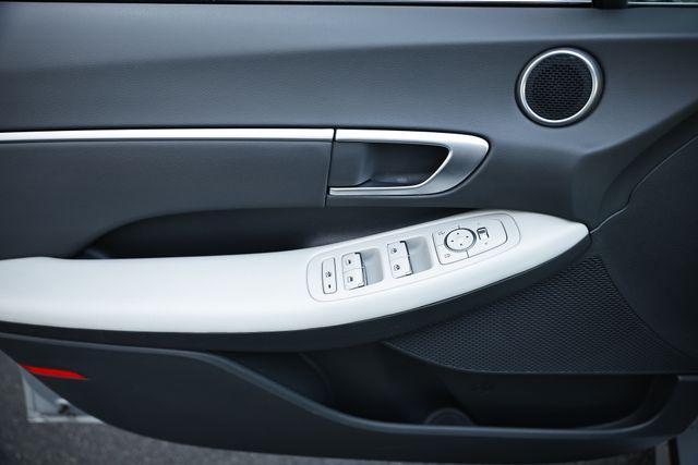 used 2024 Hyundai Sonata Hybrid car, priced at $22,888