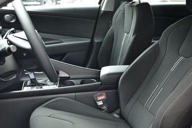 new 2025 Hyundai ELANTRA HEV car, priced at $27,735