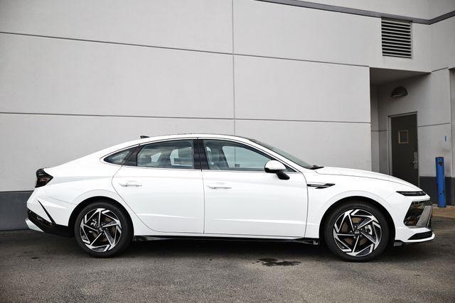 new 2025 Hyundai Sonata car, priced at $33,420