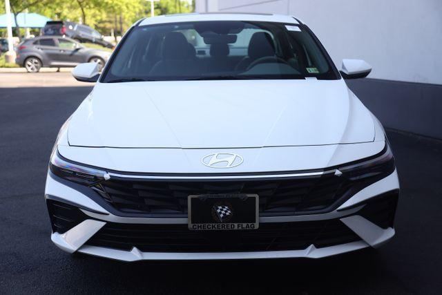 new 2024 Hyundai Elantra car, priced at $27,485