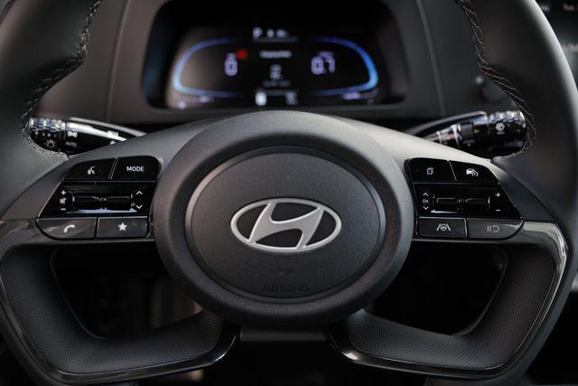 new 2025 Hyundai Elantra car, priced at $25,565