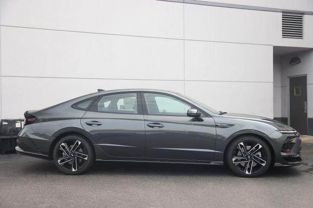 new 2025 Hyundai Sonata car, priced at $37,275