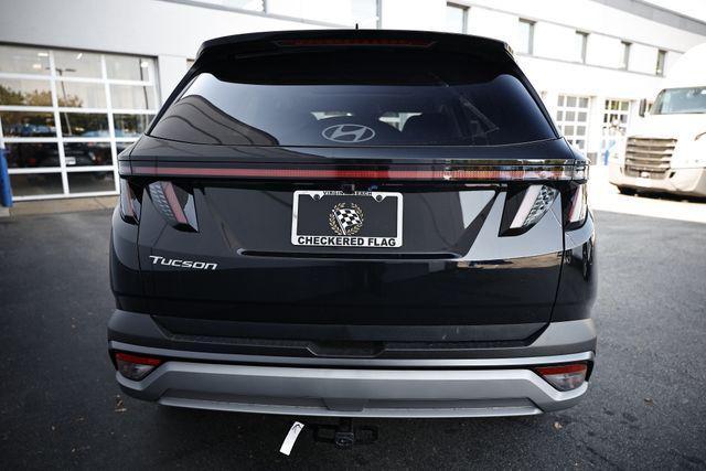 new 2025 Hyundai Tucson car, priced at $35,300