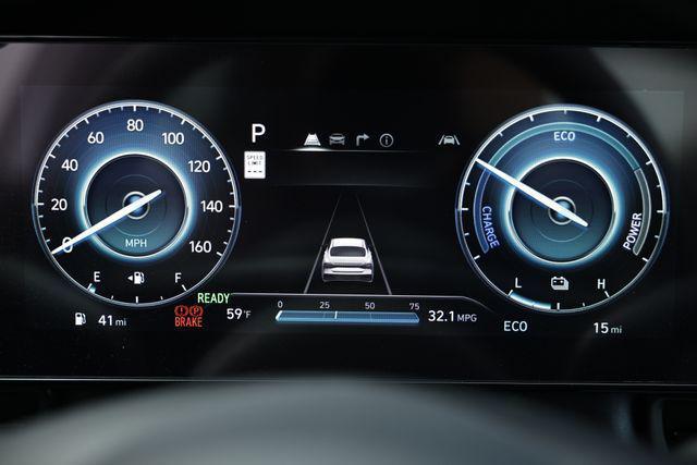 new 2025 Hyundai Elantra car, priced at $25,070