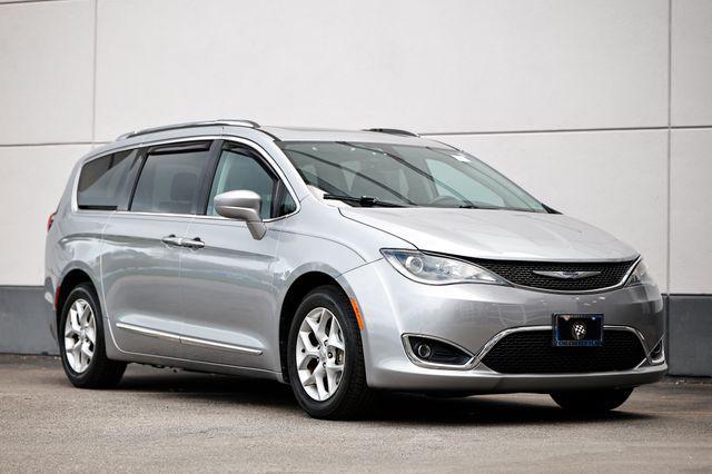 used 2019 Chrysler Pacifica car, priced at $21,538