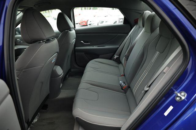 new 2025 Hyundai Elantra car, priced at $25,010