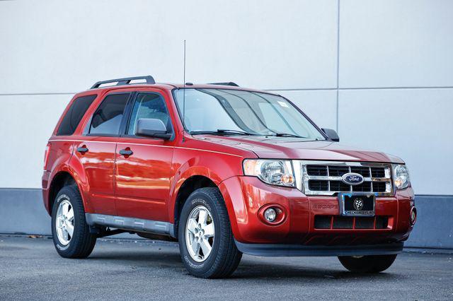 used 2012 Ford Escape car, priced at $7,898