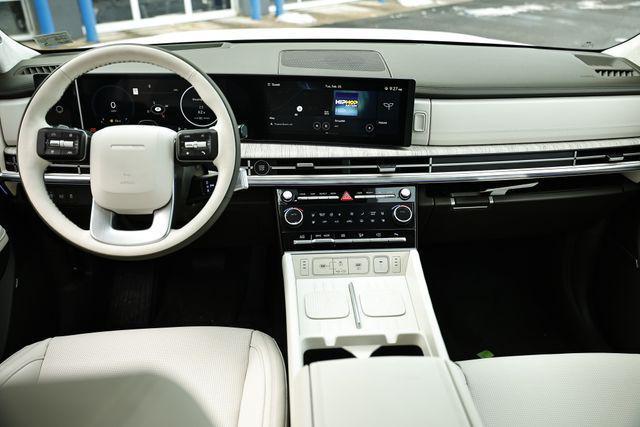 new 2025 Hyundai SANTA FE HEV car, priced at $52,289