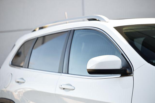 used 2017 Jeep Cherokee car, priced at $13,469