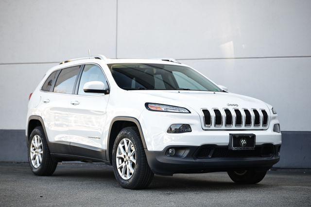used 2017 Jeep Cherokee car, priced at $13,469