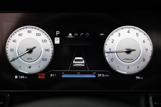new 2025 Hyundai Elantra car, priced at $27,265