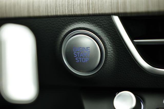 new 2025 Hyundai Sonata Hybrid car, priced at $33,125