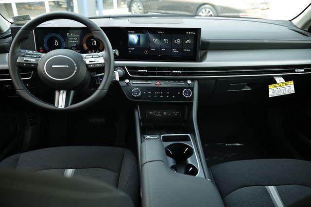 new 2025 Hyundai Sonata Hybrid car, priced at $33,233