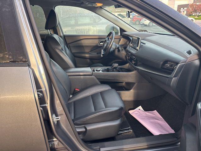 used 2021 Nissan Rogue car, priced at $21,988