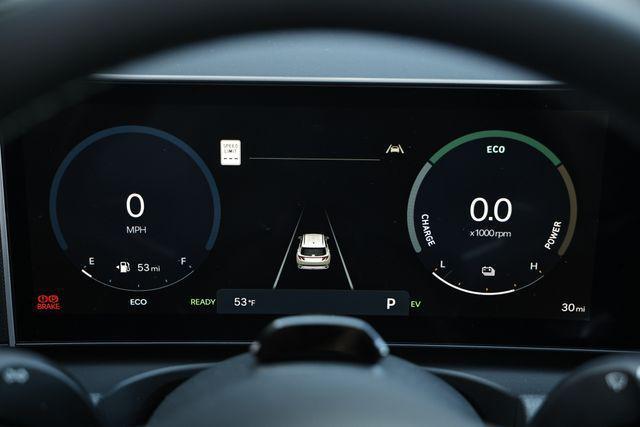 new 2025 Hyundai TUCSON Hybrid car, priced at $38,335
