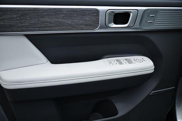new 2025 Hyundai SANTA FE HEV car, priced at $50,114